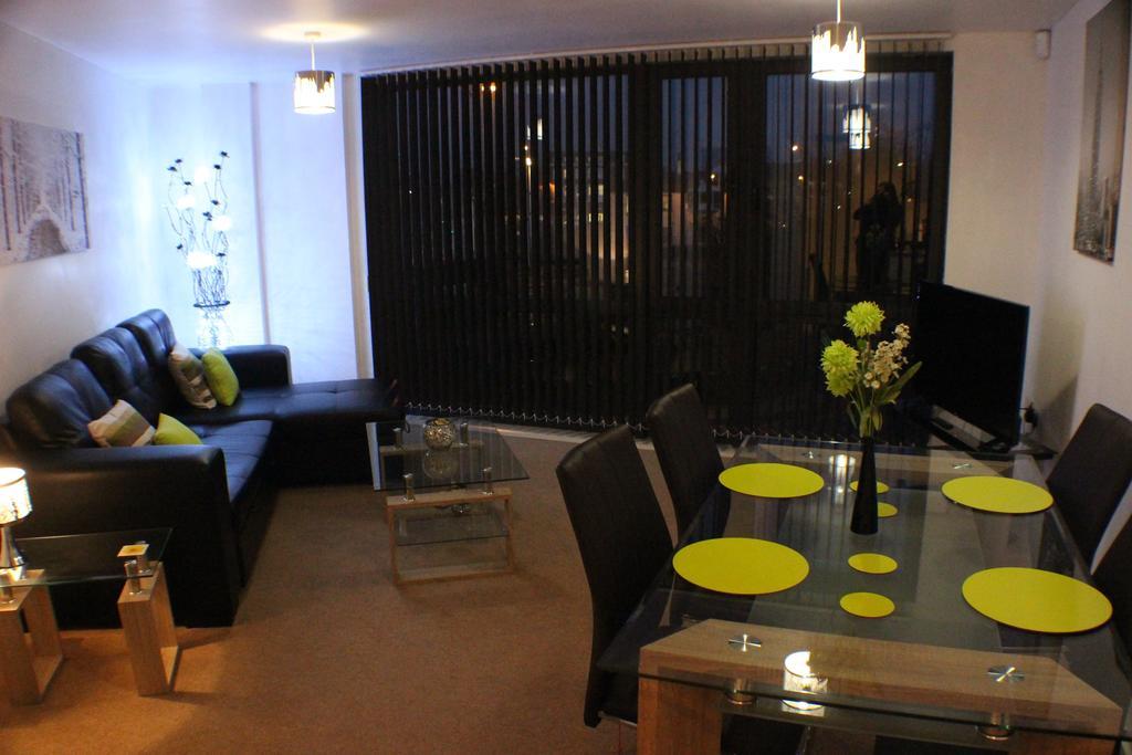 Marina Water View Apartment