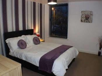 Apartment Marina Water View Kingston upon Hull